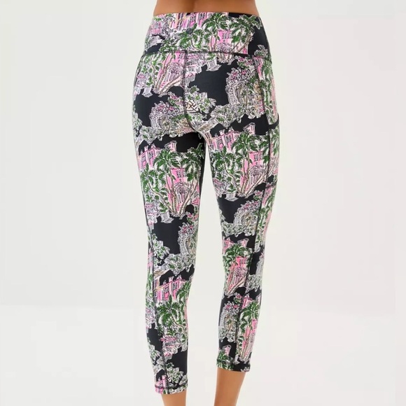 NWT Lilly Pulitzer UPF 50+ Luxletic 24" Weekender High Rise Midi Legging - Picture 4 of 17